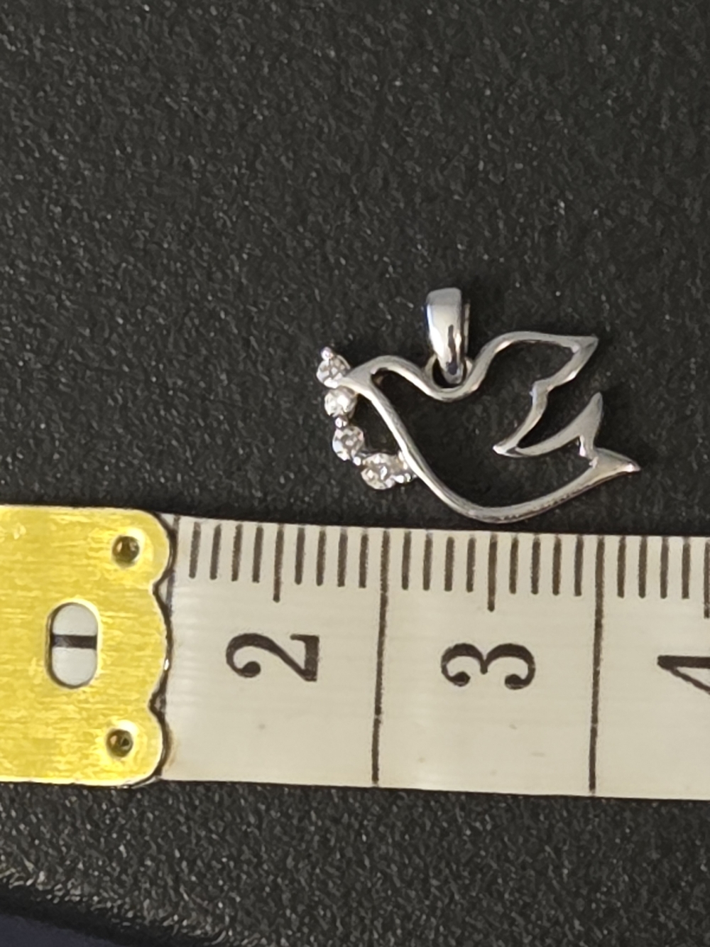 10K Solid Gold Peace Dove Olive Branch Charm Pendant Accent Diamonds 15mm